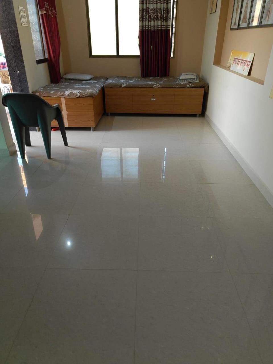 Dwarka Home Stay エクステリア 写真