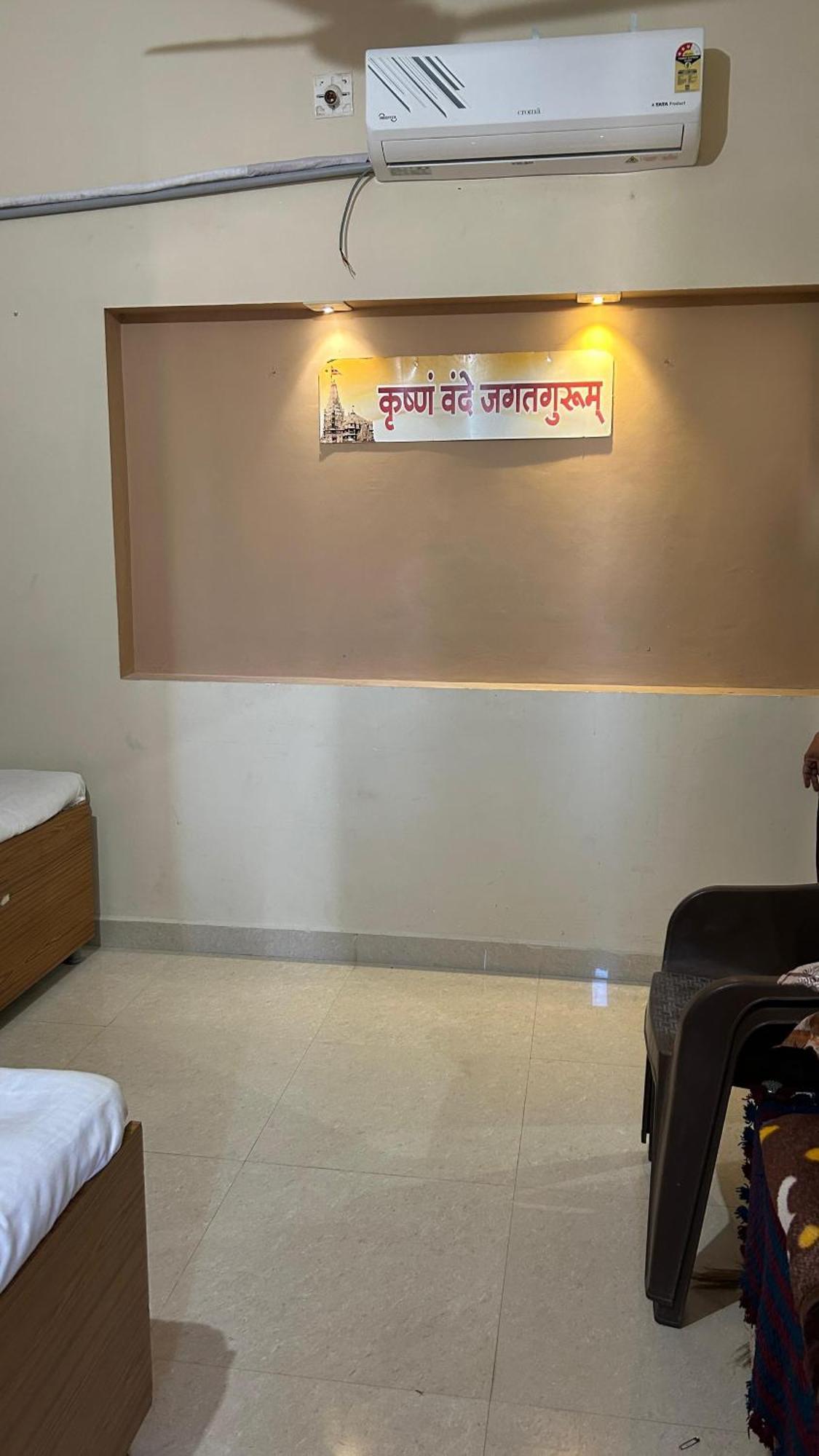 Dwarka Home Stay エクステリア 写真